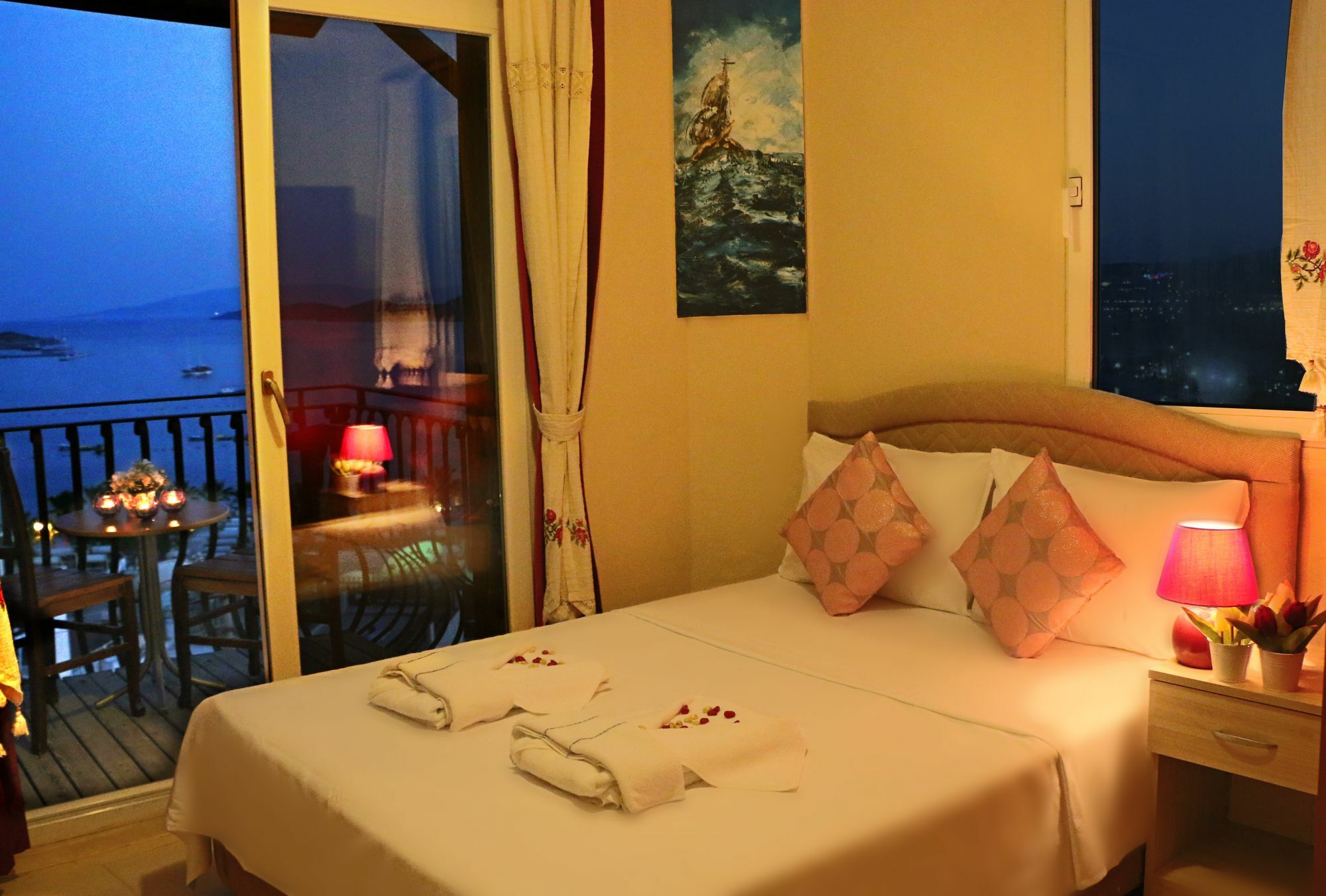 Hotel Casablanca Bodrum Екстериор снимка